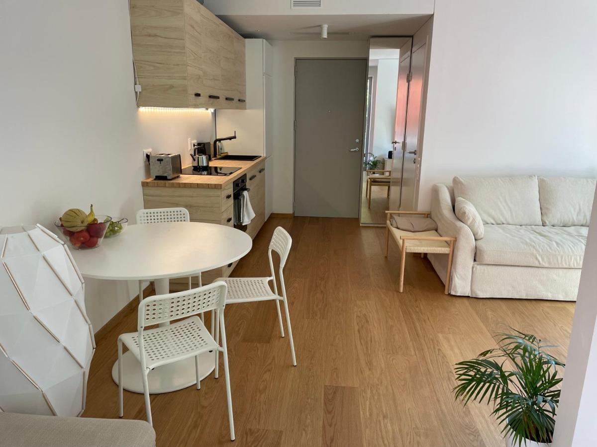 Sunny Apartment With Forest View Juodkrantė Exterior foto